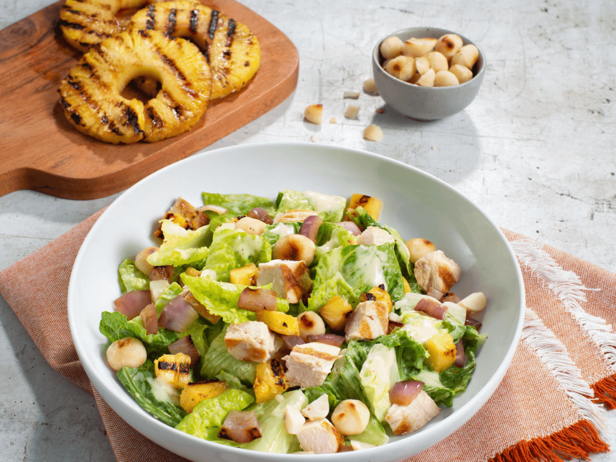 Grilled Polynesian Chicken Salad 